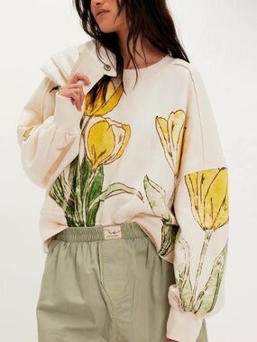 Free People Gaia Sweatshirt Small New with Tag